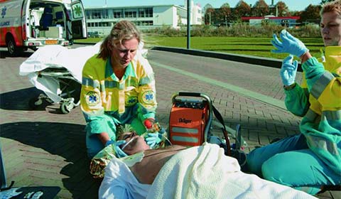 Equipo de ventilación Mecánica para Primeros Auxilios Dräger Oxylog 1000